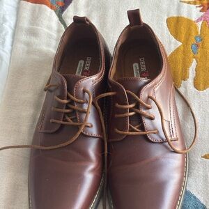 Deer Stags Men's Brown Oxfords